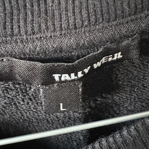 Tally Weijl black sweater with pink floral embroidery, size L