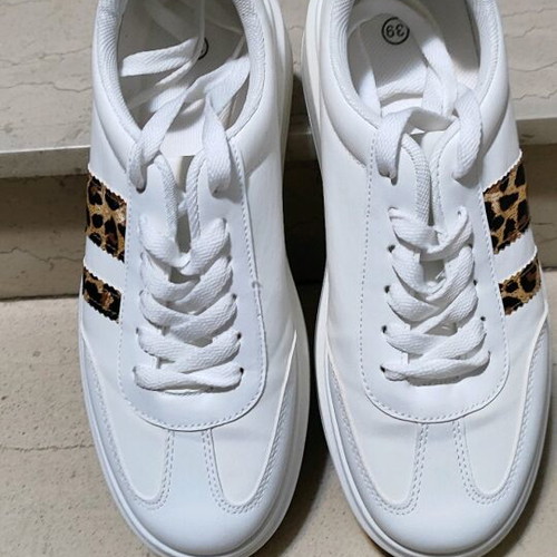 Sneakers white Tsoukalas Shoes like new, size 39 with animal print details