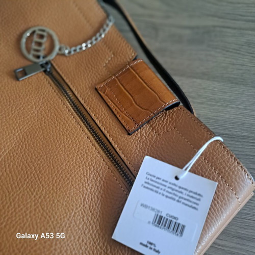 Mia Tomazzi leather handbag new, brown