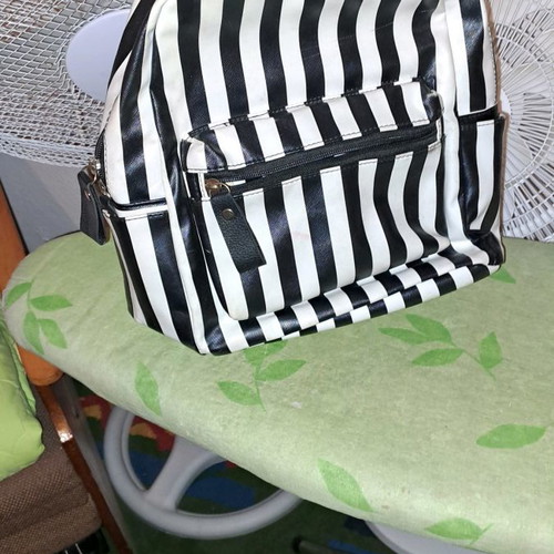 Backpack black and white used in good condition