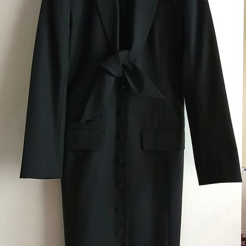 Simple dress new, 100% virgin wool, size S, black