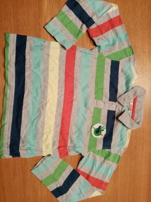 Dp...am blouse for 8 years with small fit like new