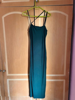 Shein long dress used green, tight fit, size L