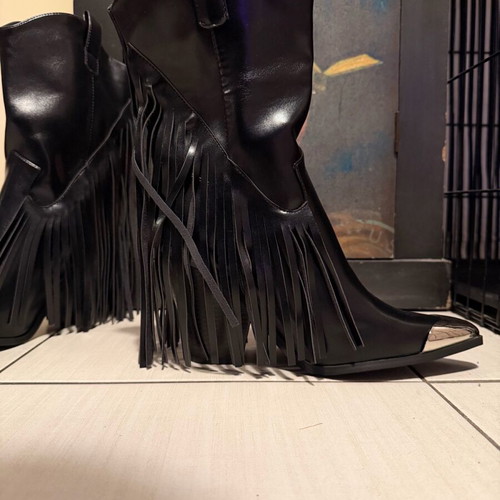 Shoeshi black leather boots with fringes and metal detail new