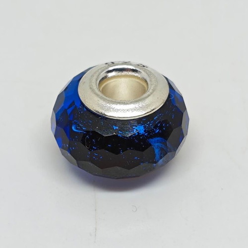 Murano glass charm bead with 925 silver ring in blue, like new