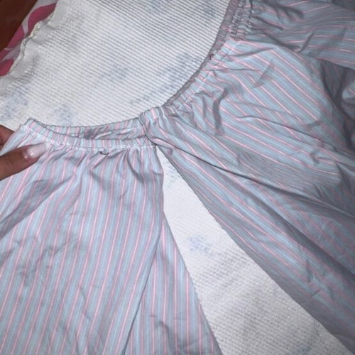 BSB striped off shoulder crop top like new, size M, baby blue and pink
