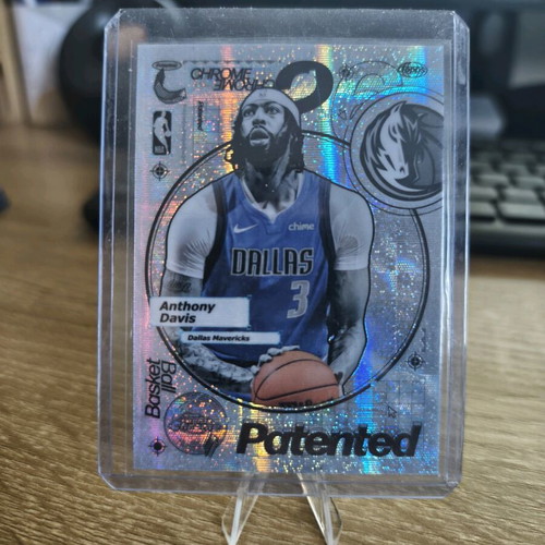 Anthony Davis Patented Topps 2025 card like new