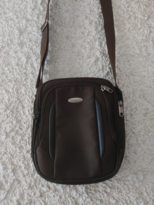 Ανδρικό καφέ τσαντάκι ώμου Samsonite