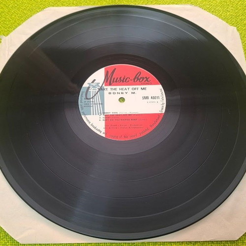 Boney M. Take The Heat Off Me LP μεταχειρισμένο, ηλεκτρονικό είδος