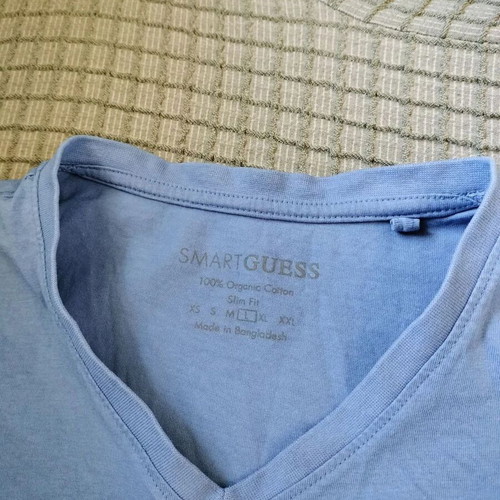 Guess men's t-shirt turquoise like new, size L