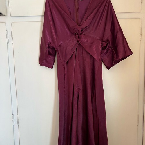 Long satin dress Shein purple like new with low slit size L
