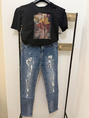 Σετ Jean και Tshirt σαν καινούργιο, large, με σκισίματα