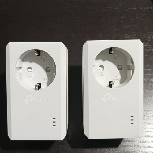 Powerline Starter Kit TL-PA4010p AV600 & AV500, like new, 4 pieces
