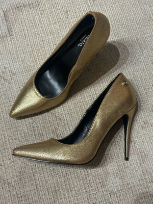 Migato gold high heels new, size 41