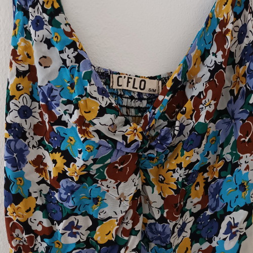 Floral dress new, size M