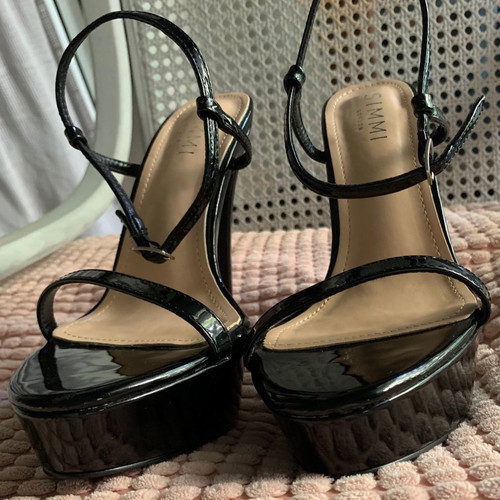Black sandals like new, size 38
