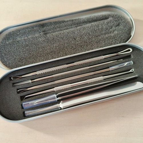 Blackhead removal kit like new