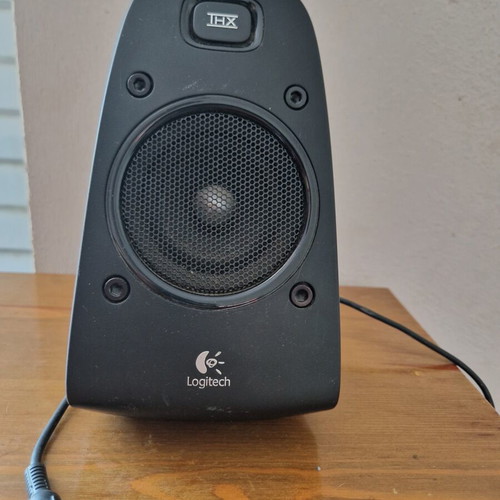 Logitech Z623 2.1 Subwoofer 200W