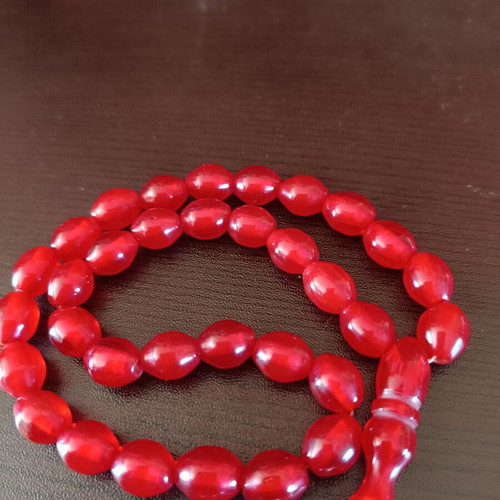 Mastic komboloi worry beads with pine scent, 33 beads