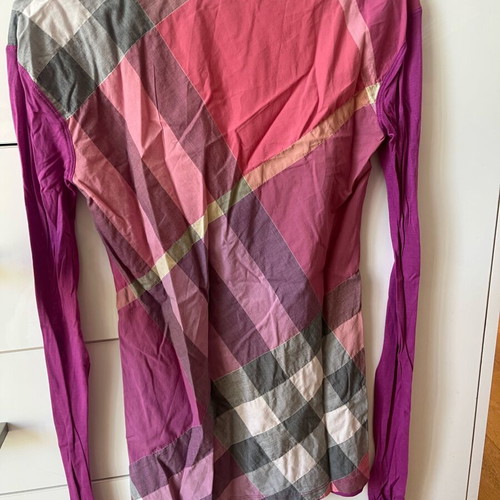 Burberry thin blouse like new, xsmall, pink