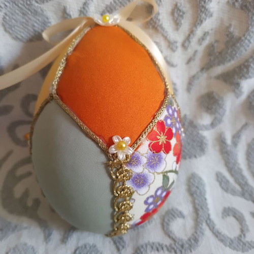 Colorful handmade decorative Easter egg 10cm like new
