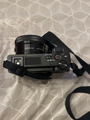 Sony ZV-E10LB SEL-P16-50mm φωτογραφική μηχανή mirrorless σαν καινούργιο