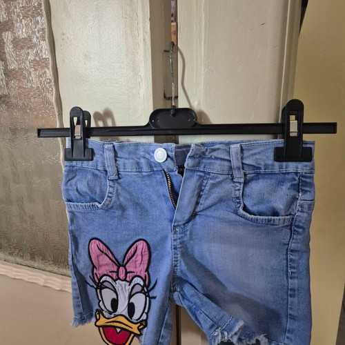 Quaplein & Lilitop Girls' Shorts size 5-6 like new, blue multicolor