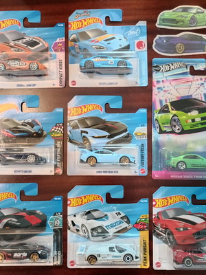 Hotwheels Mazda 787B, Toyota GR86 x2, Ford Mustang GTD, Bugatti Bolide, Ford GT, Miata, Nissan 300ZX new