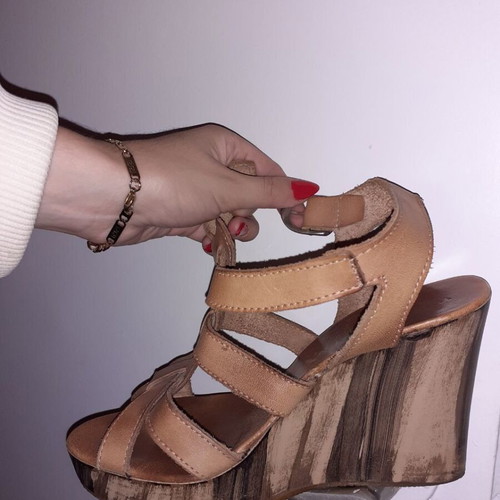 Platform sandals used, size 38, in very good condition