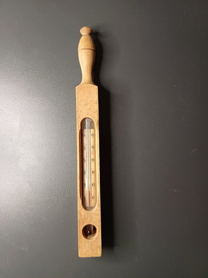 Wooden boiling thermometer used