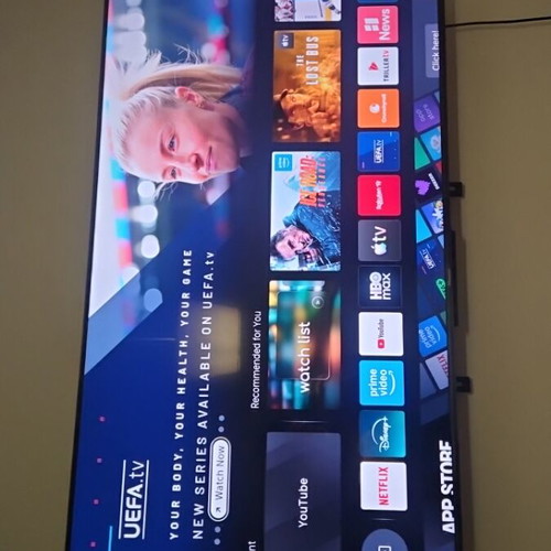 Hisense Smart TV 4K 55in like new