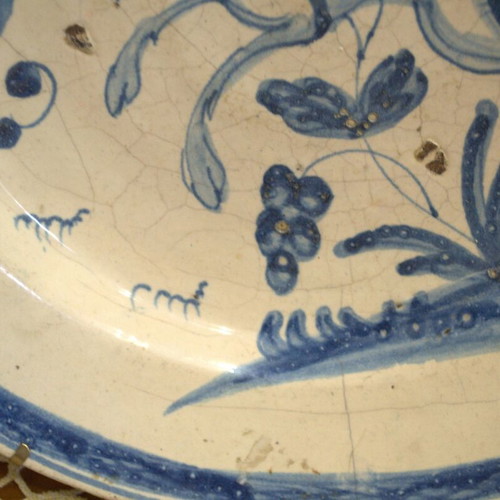 Antique Italian Hand-Painted Dish with Deer, Savona, Mid-19th Century Used