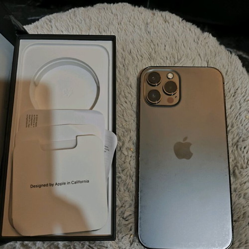 iPhone 12 Pro Max 512GB like new with box, gray