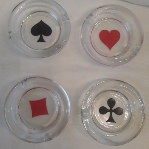 Card game ashtray set new, 8cm diameter