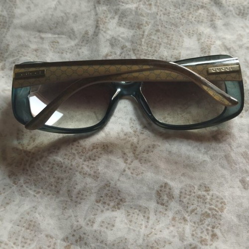Gucci sunglasses like new, brown and green