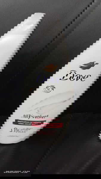 ΑΦΡΟΛΟΥΤΡΟ DOVE  SILKY VELVENT 720ML