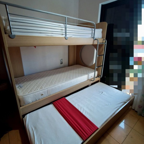 Neoset triple bunk bed with 2 mattresses