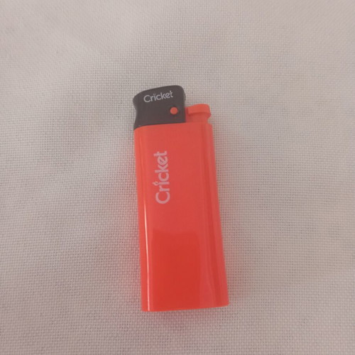 Cricket lighter, small, new