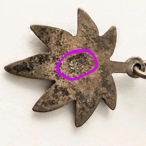 Silver 925* pendant used with small leaf design