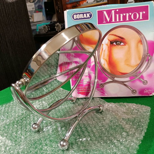 Magnifying makeup mirror double-sided new