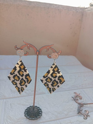 Handmade Apefthon earrings new, white and multicolored