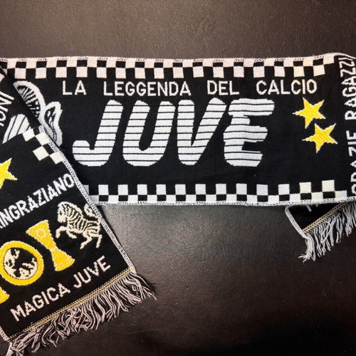 90’s Juventus Scarf