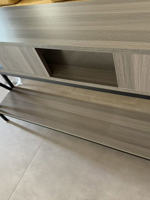 Console table like new, gray-beige wood texture with black metal base