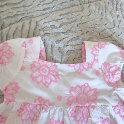 Children's dress size 98 like new