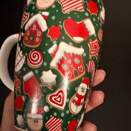 Large Christmas Mug 500ml with Cookie and Candy Design