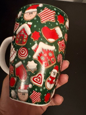 Large Christmas Mug 500ml with Cookie and Candy Design
