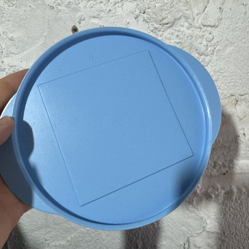 Tupperware T32 1.5L container