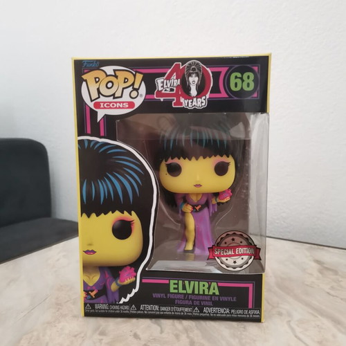 Funko POP! Icons #68 Elvira Bluelight new, authentic
