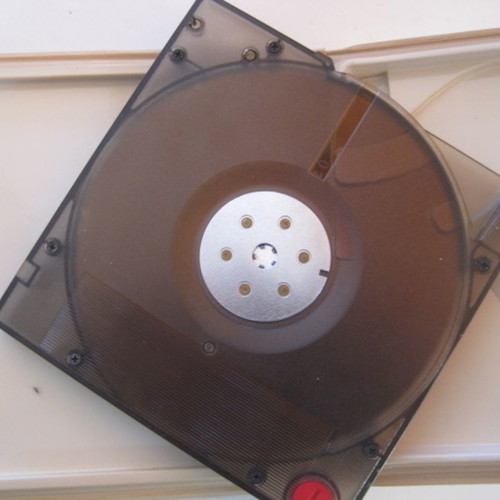 SyQuest SQ400 removable 44MB magnetic disk in excellent condition