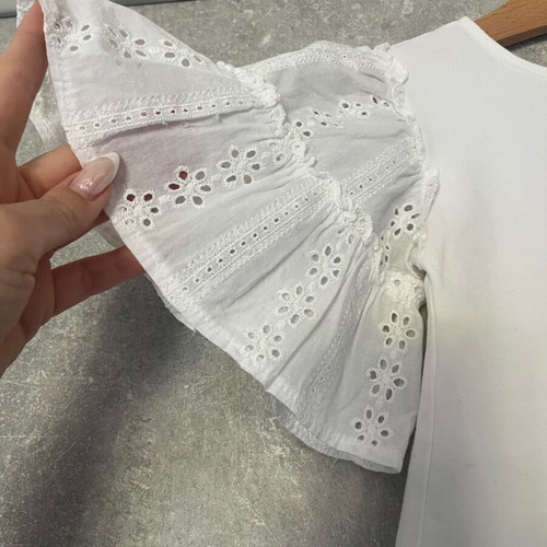Zara girls' bodysuit in white, like new